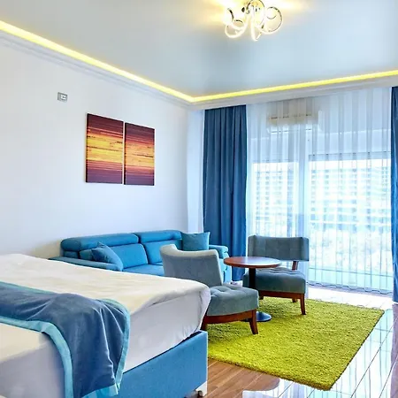 Apartment Glamorous Studio White Tower