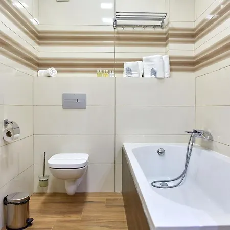 Glamorous Studio White Tower